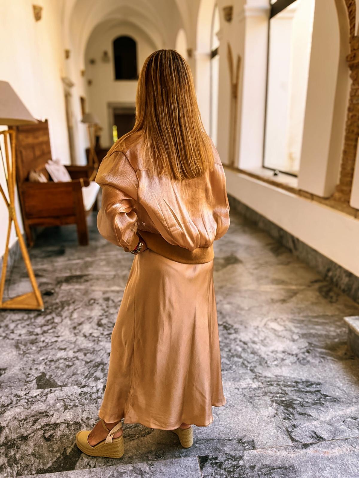 Vestido de setim